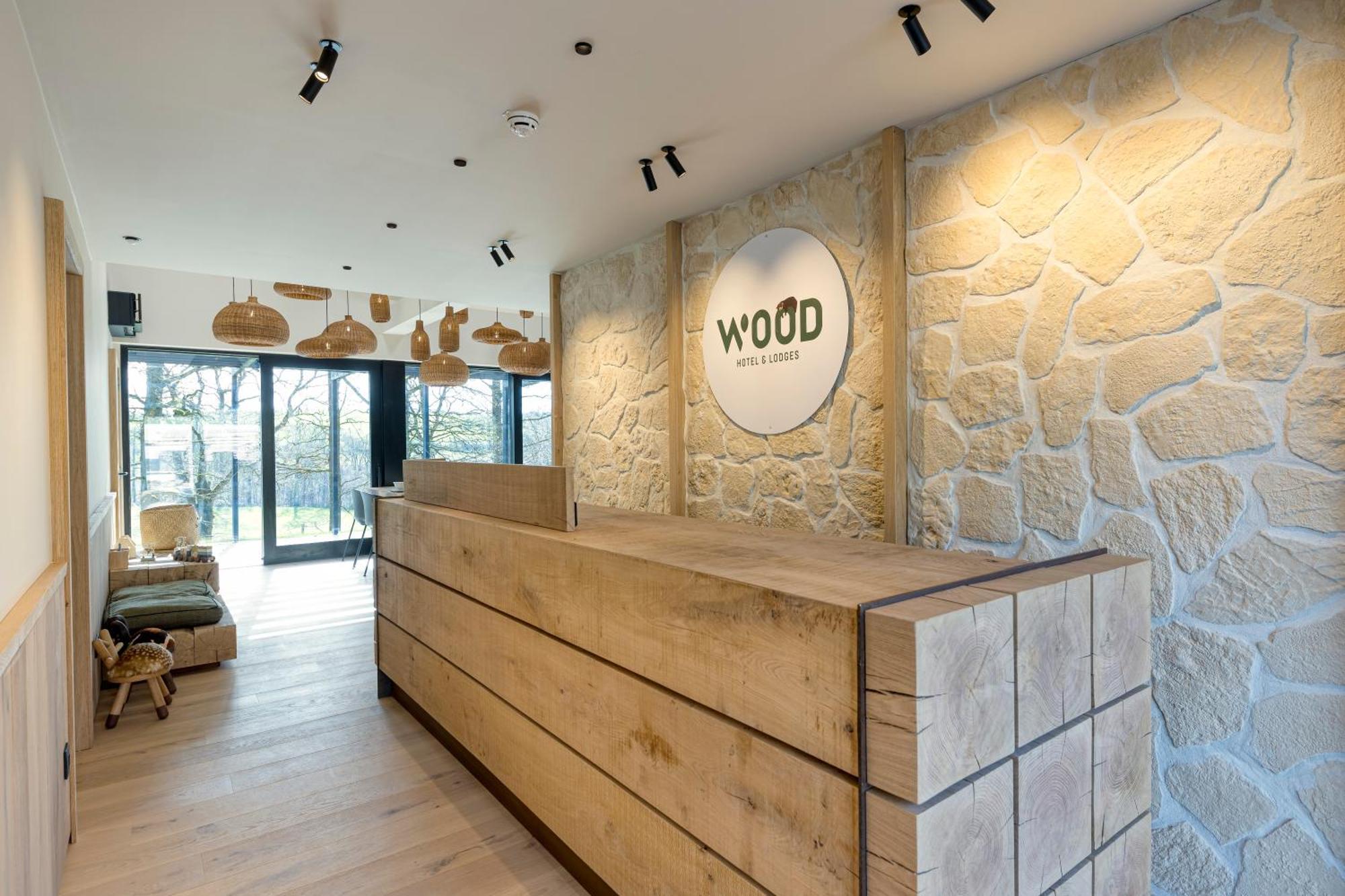 Wood Hotell Theux Exteriör bild