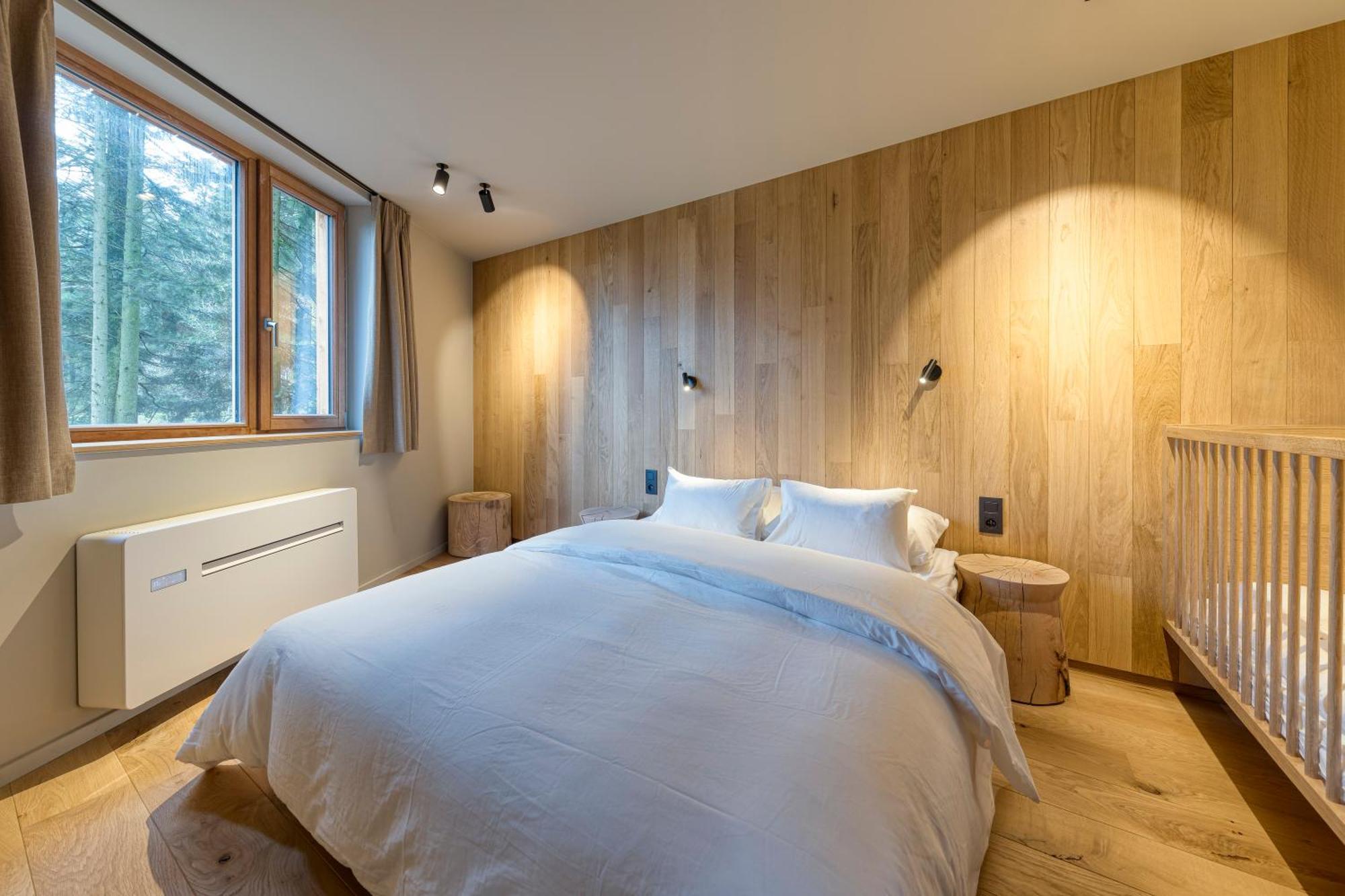 Wood Hotell Theux Exteriör bild